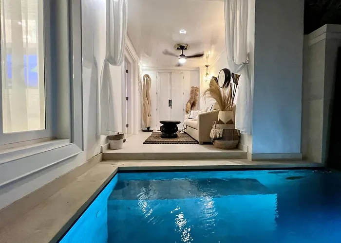 Moon Villa *